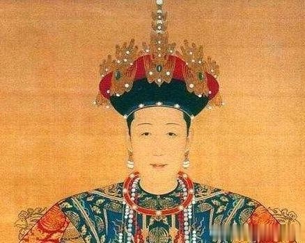 丫鬟|她本来只是丫鬟,给福晋端茶倒水,最后却翻身当了四十多年皇太后