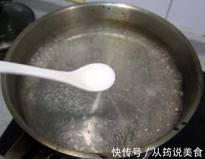 鸭血粉丝不去外面吃，学会在家做，省钱、干净、分量足！