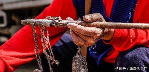 自力更生|7旬农村老太自力更生,农村大集做生意,一年赚1万多元