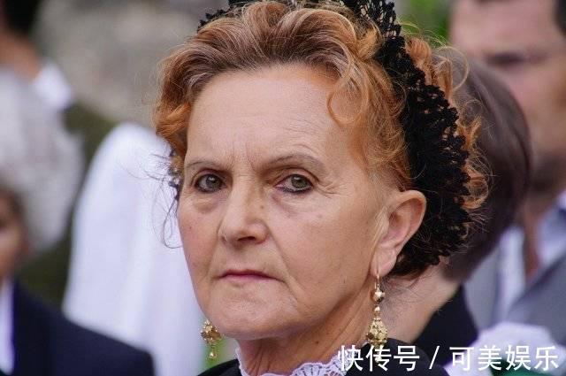 大脑皮层|总是凌晨3、4点醒来，不一定是尿憋的，可能是4个问题引起的