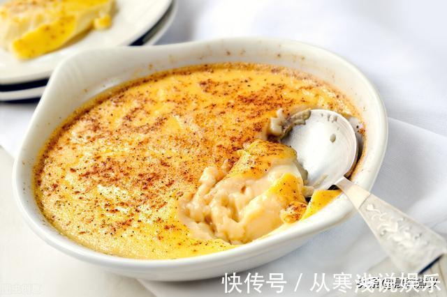 家常鸡蛋羹加上豆腐和虾仁，吸一口又滑又鲜又嫩，大人小孩都爱吃