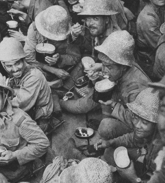 胜利|台儿庄战役:此人一战成名,官至中将!抗战胜利后,沦为木匠