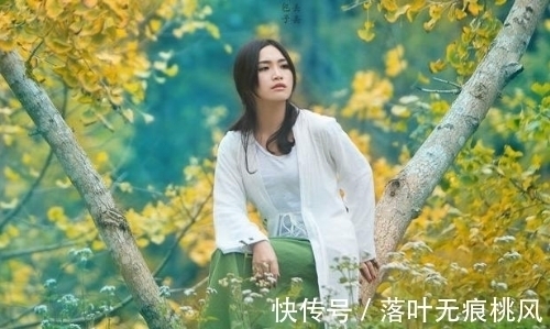 翠华@万千心事云头寄,一枚落叶可知秋;伤感秋词七首,清寒霜色伴梦柔