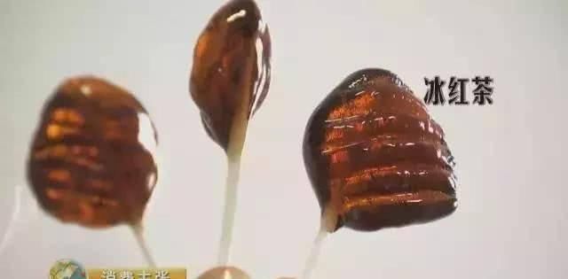 当中|一瓶可乐里到底有多少糖看完实验,默默地倒掉了我的肥宅快乐水