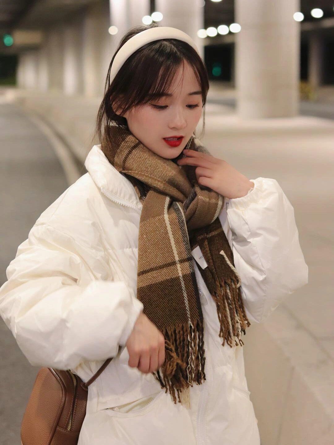 百搭|适合小个子女生的短款羽绒服,保暖温柔还显腿长,日常百搭不挑人