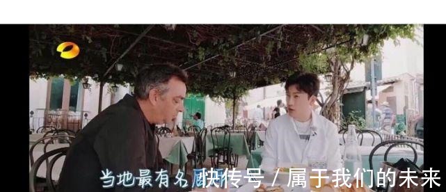 苏有朋|苏有朋重回中餐厅，情商智商碾压，网友吊打黄晓明！