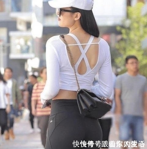 小姐姐|潮流小姐姐亭亭玉立,端庄娴雅,这是女人的标准身材吗