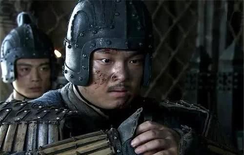 当场|赵云死后，诸葛亮只哭了一会，为何此人去世，诸葛亮却当场吐血？