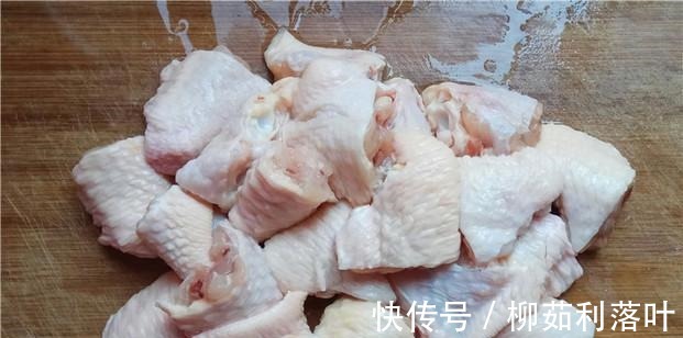 鸡翅|鸡肉和它天生是一对，不用一滴油，蒸一蒸就上桌，鲜嫩多汁有营养！