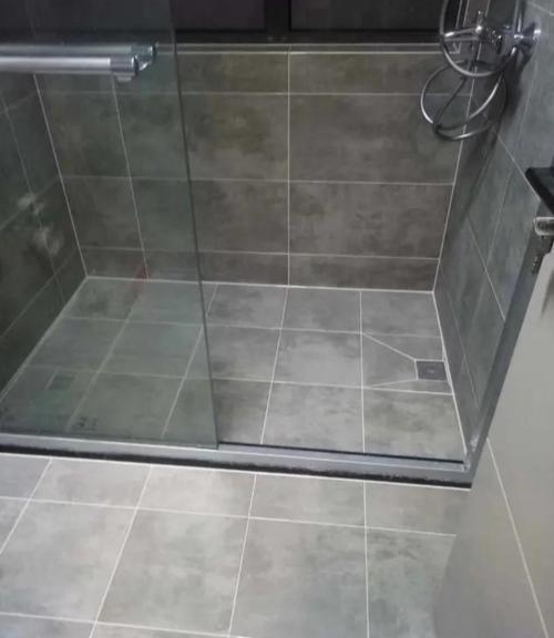 潮湿|美缝知识:卫生间瓷砖美缝的优点以及选择