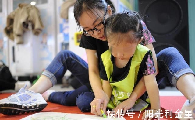 真人|照骗宝宝！萌娃因宝妈手绘漫画形象走红，看到真人后亲妈滤镜