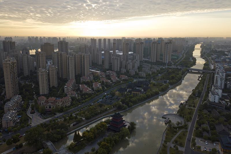 小高层|新规下,未来10年3类房子或成为“黄金屋”,内行人已开始买入