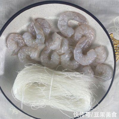 蒸虾|鲜虾啤酒｜金针粉丝蒸虾｜小酌夏夜