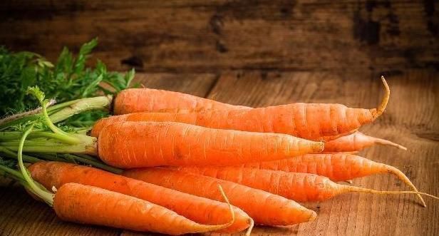 胡蘿卜營(yíng)養(yǎng)價(jià)值豐富,常吃會(huì)收獲5個(gè)好處,愛吃的人真有福氣!