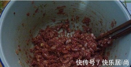 发面时，万万不能只加酵母！老师傅教我的绝招，20分钟发满盆！