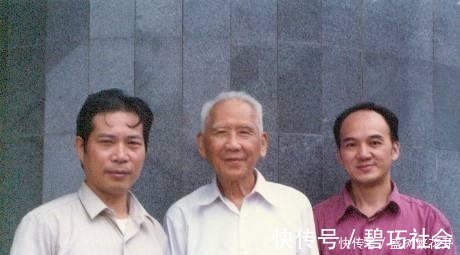 书法$中国书法的“最高水平”他是中国书法史上的骄傲,不过他写的“很特别”!