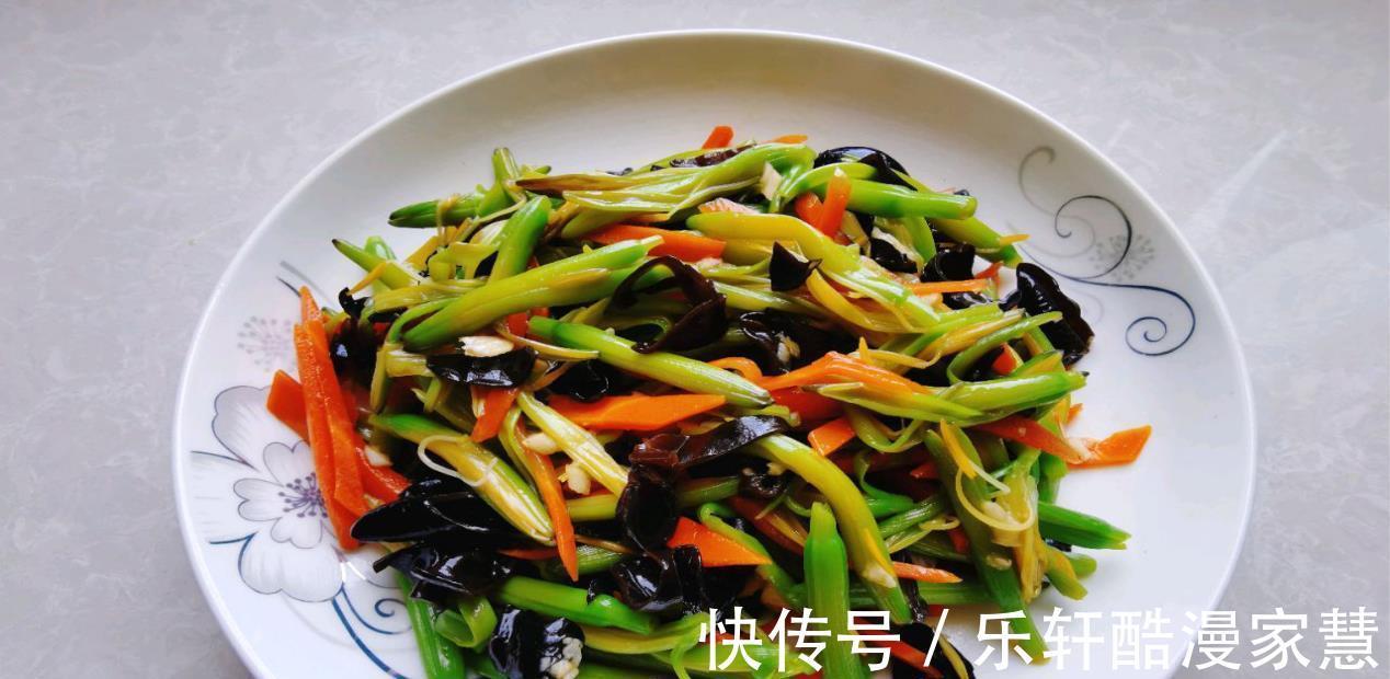 木耳|入秋后，不管有多忙，别忘吃这菜，简单拌一拌，健康美味又营养
