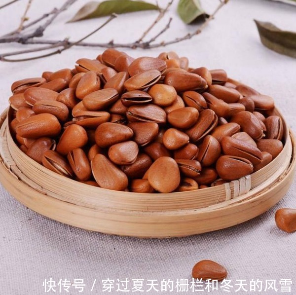 松子|原来吃猪腰并不能补肾医生真正对肾好的2种食物，男性却不爱