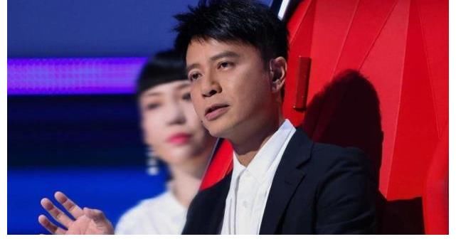 张智霖|香港艺人纷纷转战内地市场：有年赚过千万也有收获高人气