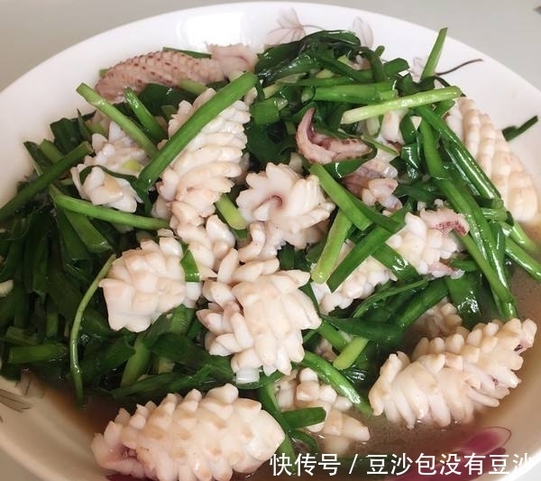 韭菜和此物一起炒,湿气没了,肾也好了,无论