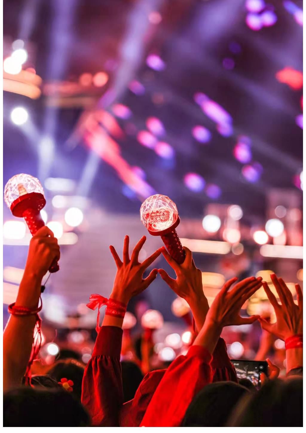 华晨宇新歌《好想我回来啊》唱哭众人！剖析自我心路坦然面对过去