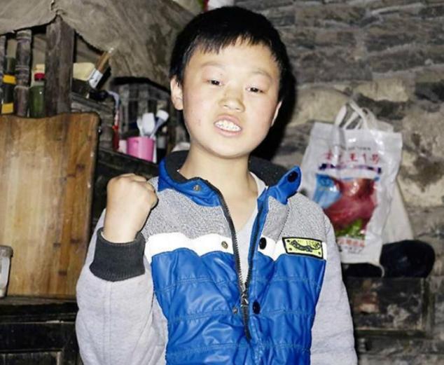 《变形记》15年,叛逆少年当网红做明星,那些农村孩子怎样了