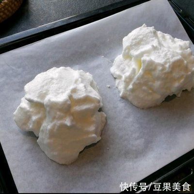 老妈|老妈做的黄桃奶油舒芙蕾，怎么吃都不腻