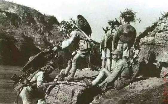 老将|汤恩伯举荐他为兵团司令,老将也破格提拔,最终却兵败身亡