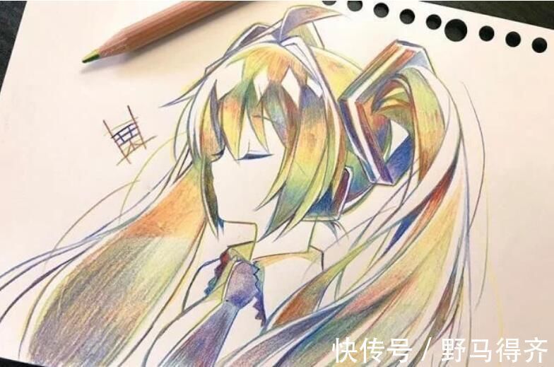 彩铅#这是什么“神仙画笔”?居然能画出彩色渐变的初音未来!
