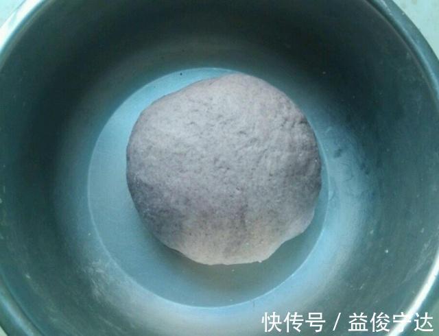 糖尿病|家中有糖尿病人,用它代替米饭做主食,能降血糖控血压,营养健康