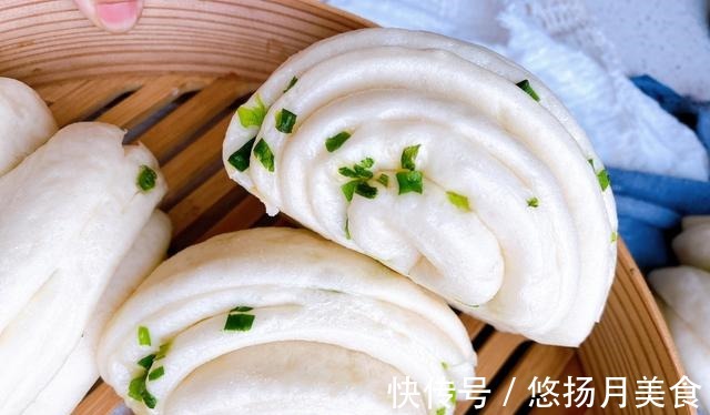 葱卷怎么做好吃掌握3点,葱香浓郁不发黄,柔软筋道,凉了不硬!