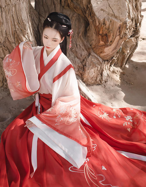 这几家店铺的汉服，既白菜又好看，性价比很高