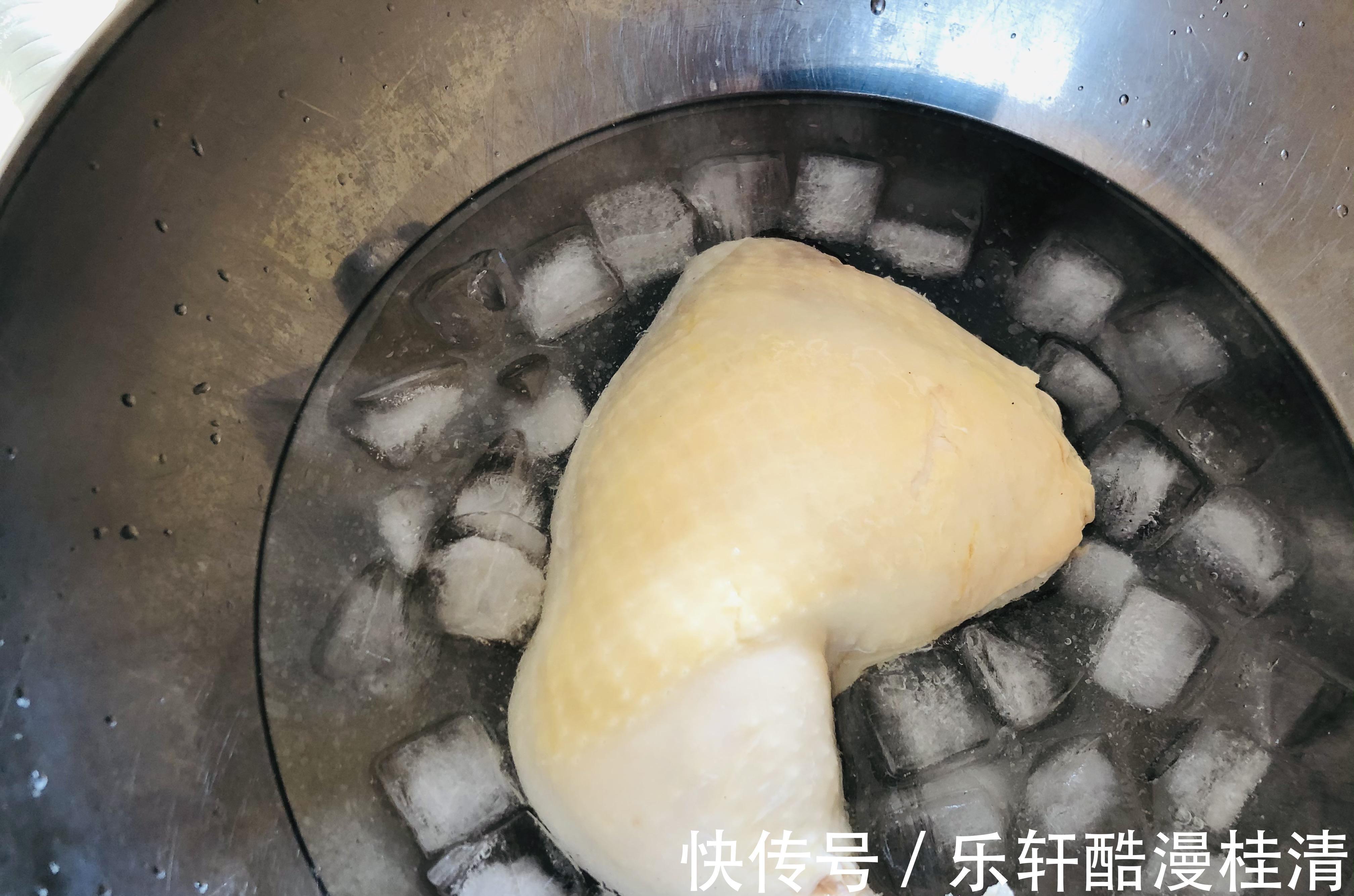 鸡肉|爱吃白斩鸡，不用出去买，自己在家做干净卫生又省钱