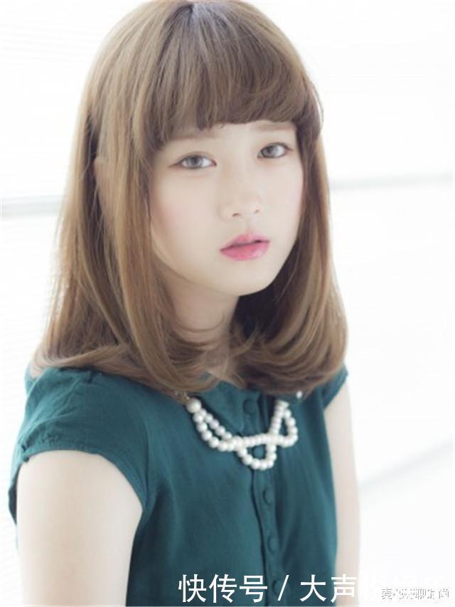 身高不足155的女生，尽量少剪这4种“发型”，不然显矮不说还伤发