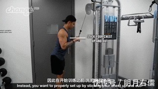 三头肌|手臂太细怎么练掌握这3点,“肱三头轰炸”练出麒麟臂