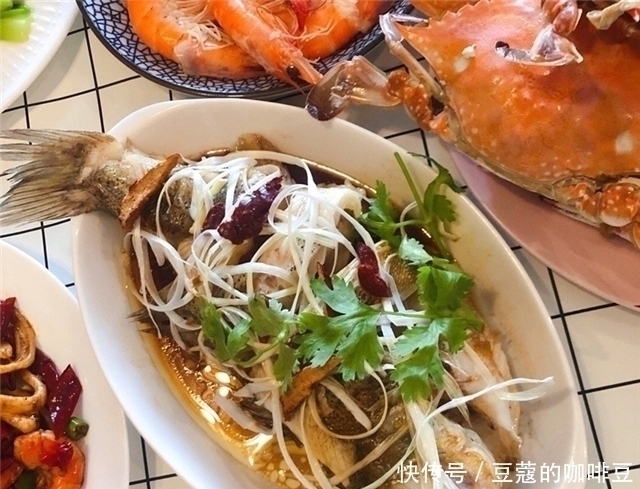 蒸鱼豆豉|婆婆请亲戚来家中做客,我下厨做一桌家宴,上桌后觉得很有面子