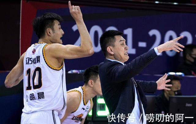CB第二阶段首轮结束,CBA积分榜排名情况如何?一个字:“乱”