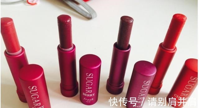 唇膏 选“口红”是一门学问，从这3方面着手不会错，你选对了吗！