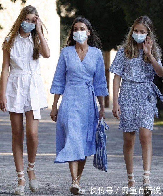 小公主|西班牙王后一家真接地气,4人同穿基础款走机场,气质却依旧高级