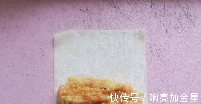 宝宝食谱超美味鸡肉卷，香酥可口，您值得拥有！