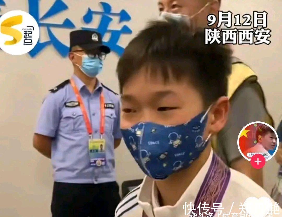 中國跳水隊(duì)|記者和全紅嬋套近乎！夸紅姐兩句她就上套了，自己主動向記者爆料