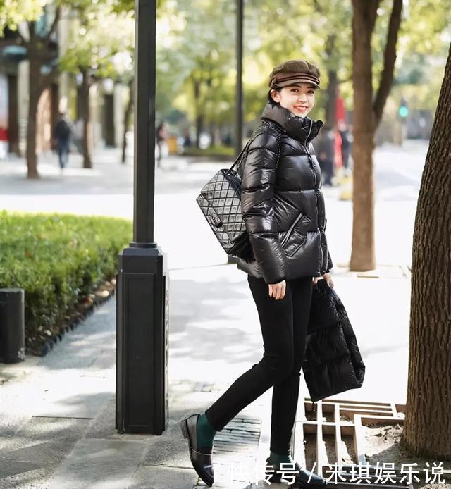 三木博主把短款羽绒服带火了！这3种搭配保暖又高级，小个子都爱