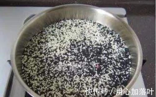 自制椒盐，直接炒花椒就错了！教你多做1步，香味浓郁比买的香！