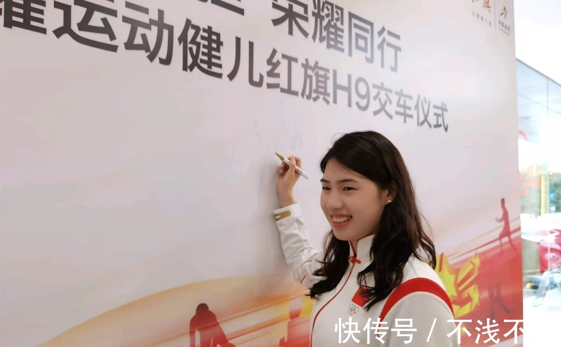 张雨霏|张雨霏提50万豪车！2金2银却只奖一辆，全红婵还小，可把车送父兄