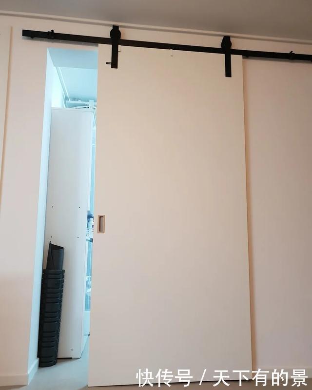 餐边柜|夫妻改造56㎡老破小,变身简约舒适的小婚房,小餐厅设计真机智!