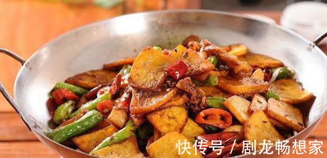 花菜|美食推荐干锅土豆片，虾皮茼蒿，干锅菜花，红烧茄子的做法