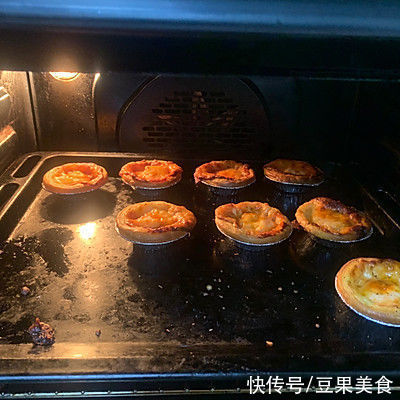 快来查收你的迷你pizza挞—快手早餐秘籍