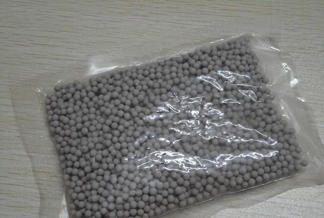 保温杯|5岁男童眼睛被“炸伤”,打开零食后,这个东西要尽快扔掉