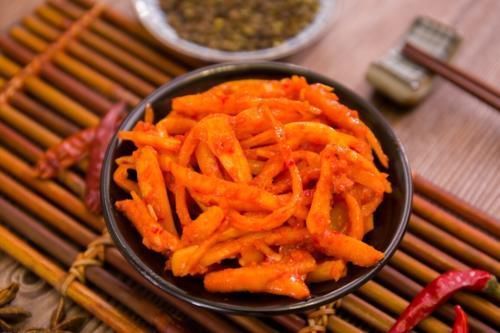 血压偏高|高血压的人不能多喝水?血压偏高的人,这些食物尽量远离