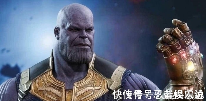 振金|浩克自制手办:手拿灭霸头颅,装备振金手臂,无敌浩克无疑了